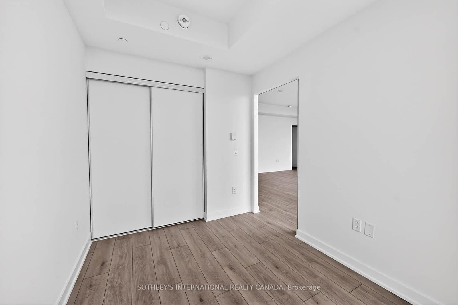 1 Fairview Road E, Unit 3203 thumbnail 9