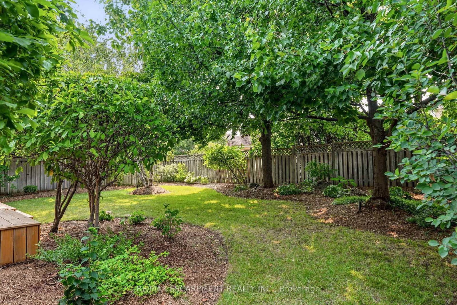 1154 Windrush Drive thumbnail 39