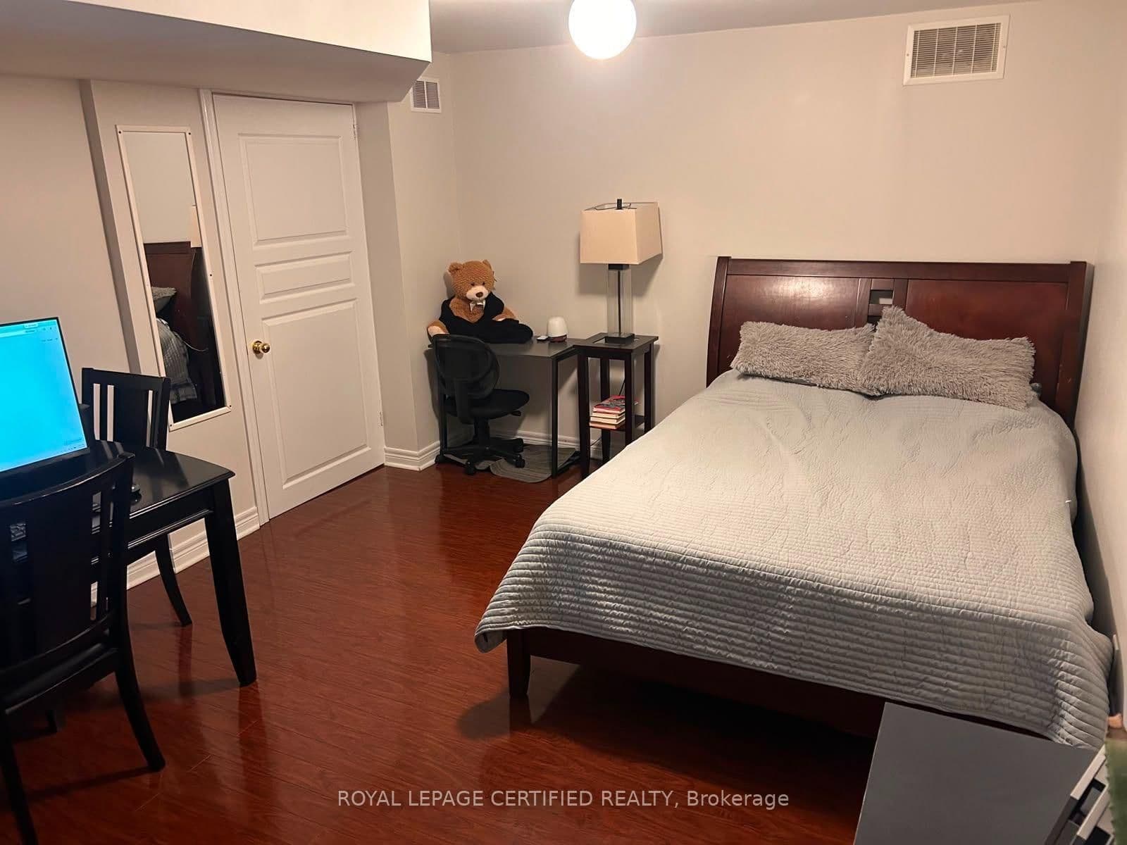 31 Everingham Circle, Unit BSMT thumbnail 12