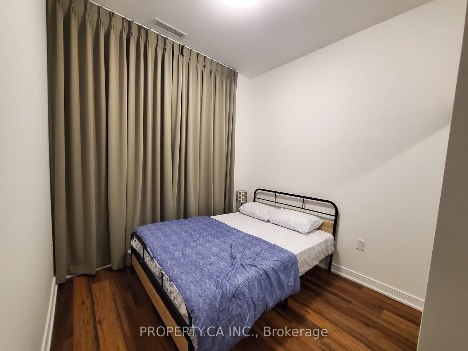 25 Neighbourhood Lane, Unit 104 thumbnail 11