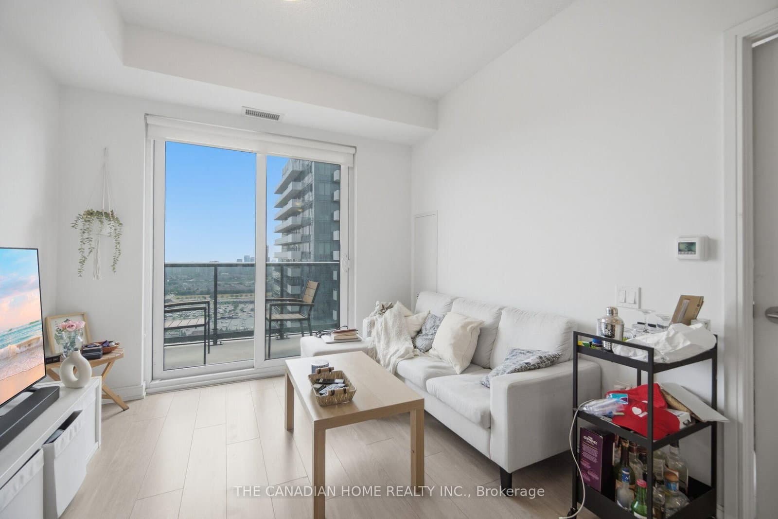 8 Nahani Way E, Unit 3119 thumbnail 17