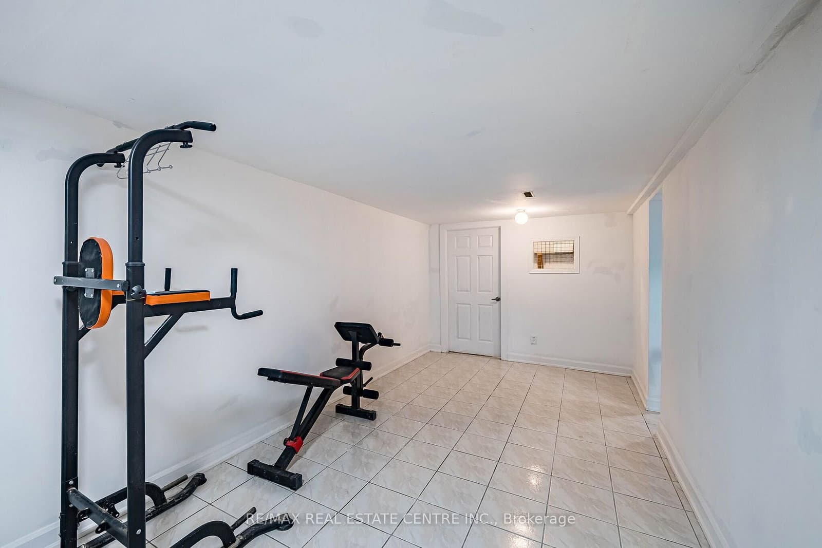 7053 Harwick Drive thumbnail 34
