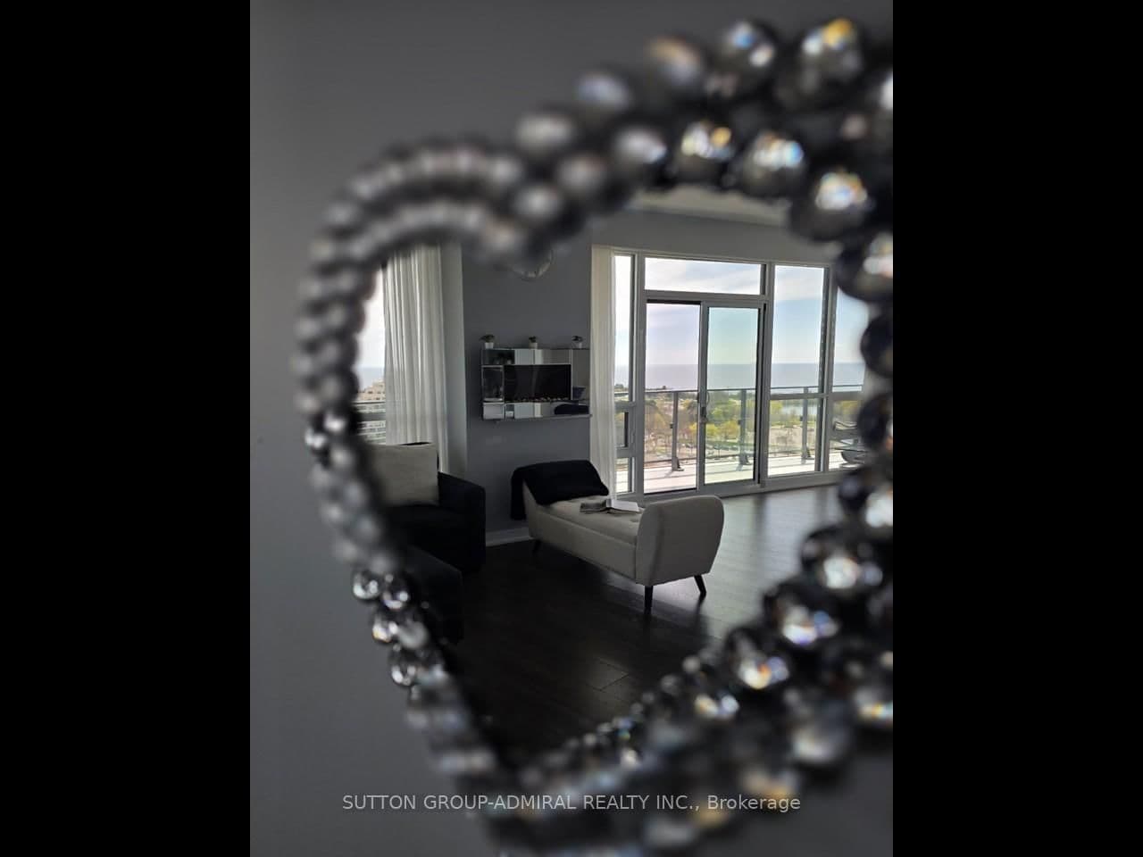 2212 Lake Shore Boulevard W, Unit 1803 thumbnail 12