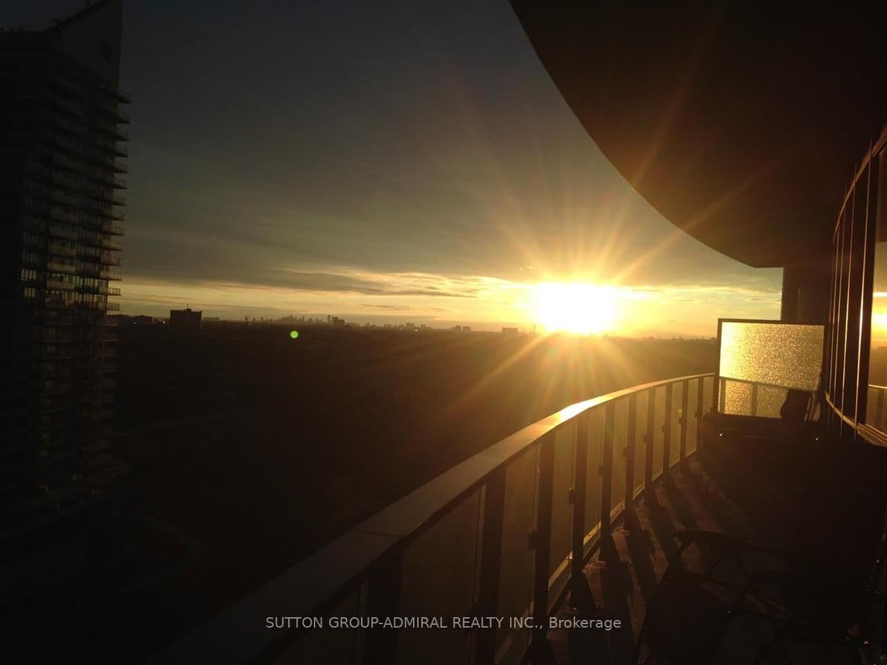 2212 Lake Shore Boulevard W, Unit 1803 thumbnail 31