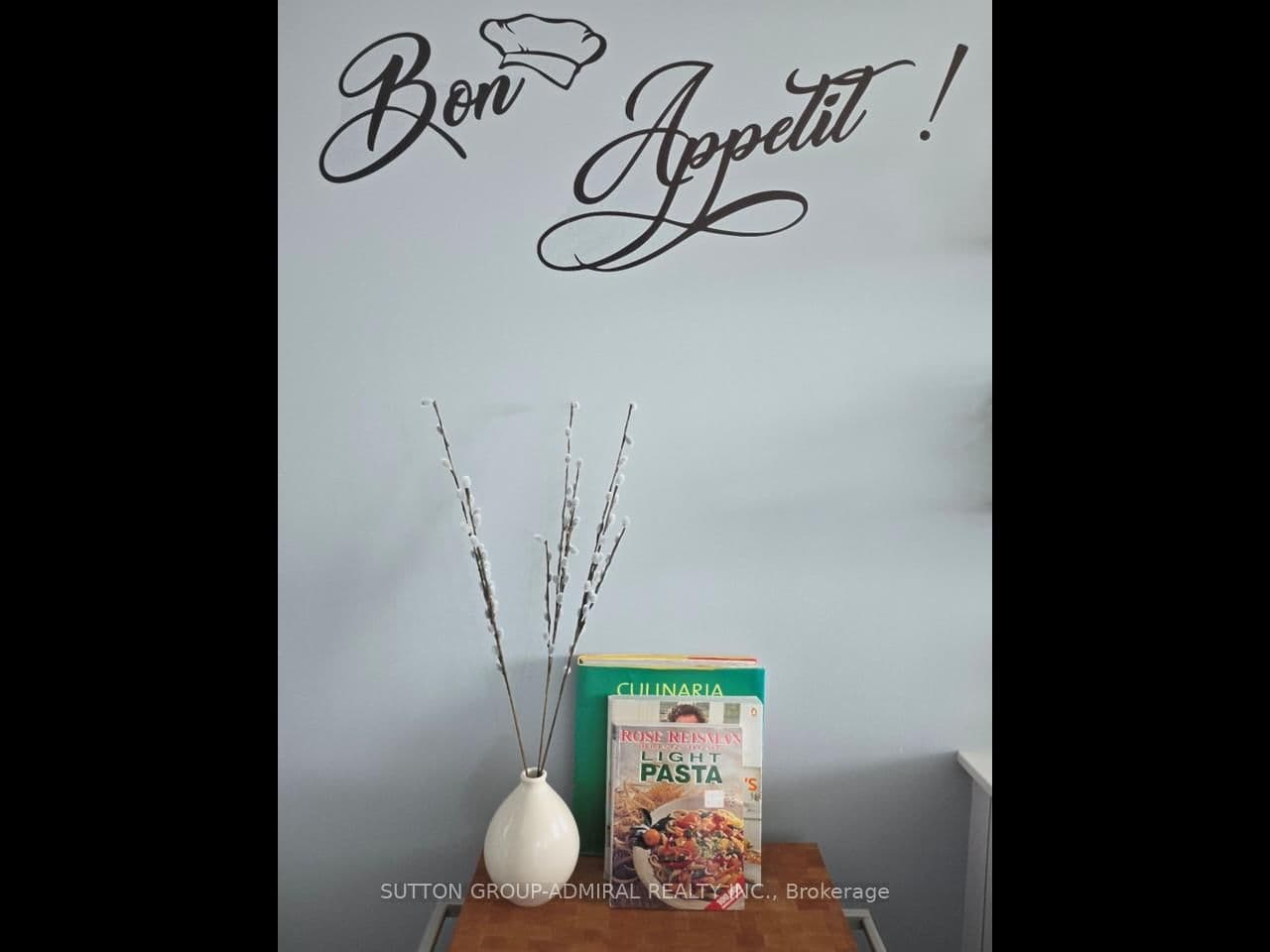 2212 Lake Shore Boulevard W, Unit 1803 thumbnail 4