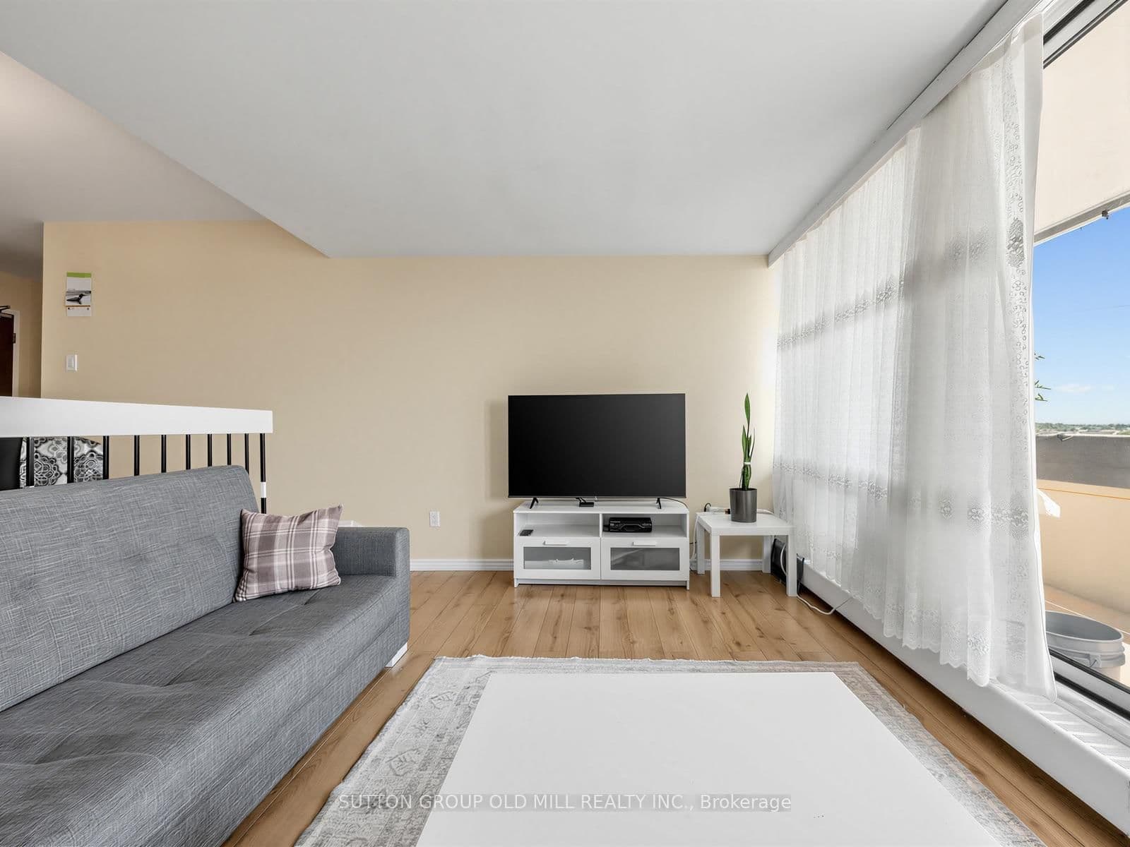 455 Sentinel Road, Unit 1001 thumbnail 5