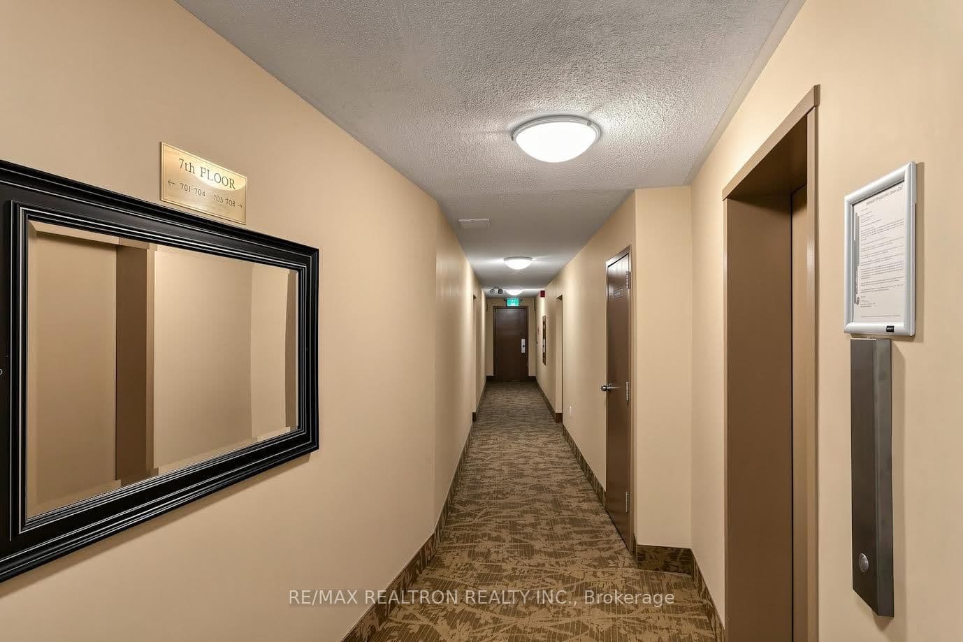 3145 Queen Frederica Drive, Unit 706 thumbnail 23