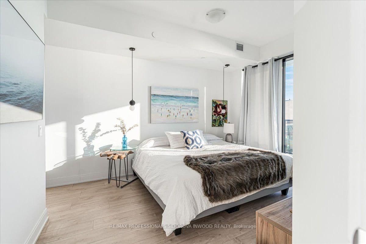 70 Annie Craig Drive, Unit 4105 thumbnail 16