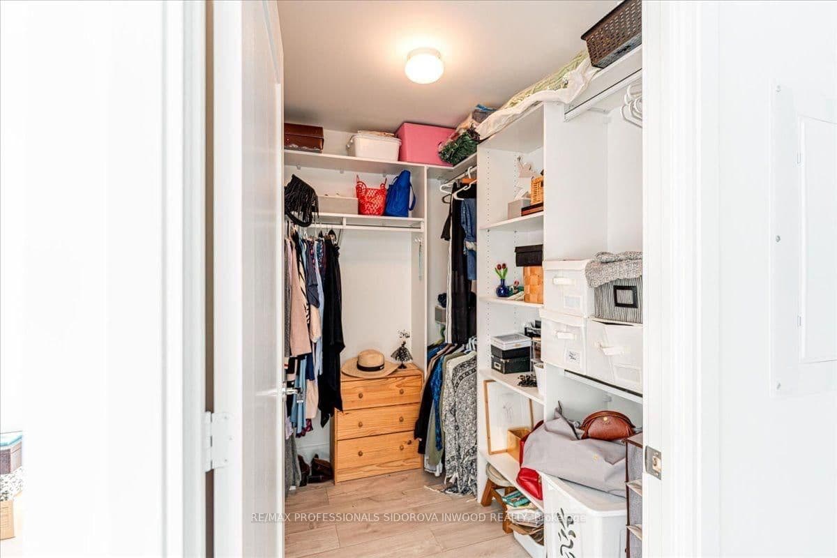 70 Annie Craig Drive, Unit 4105 thumbnail 17