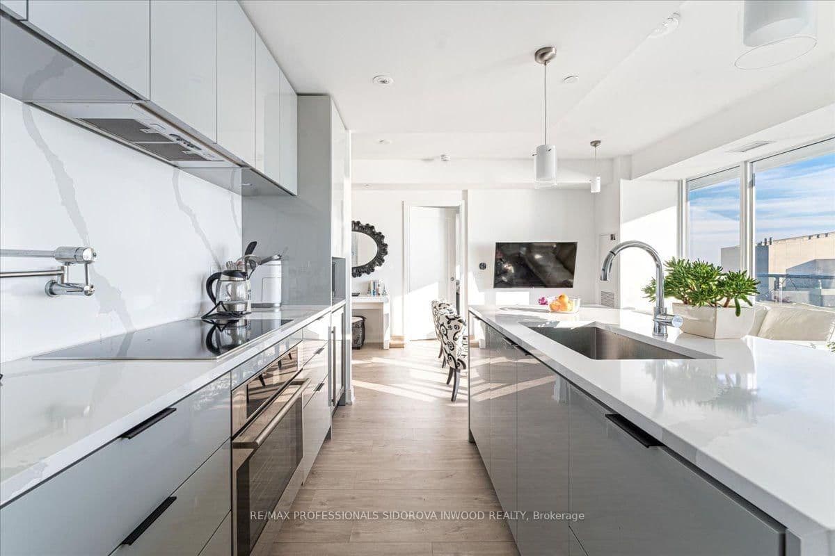70 Annie Craig Drive, Unit 4105 thumbnail 5