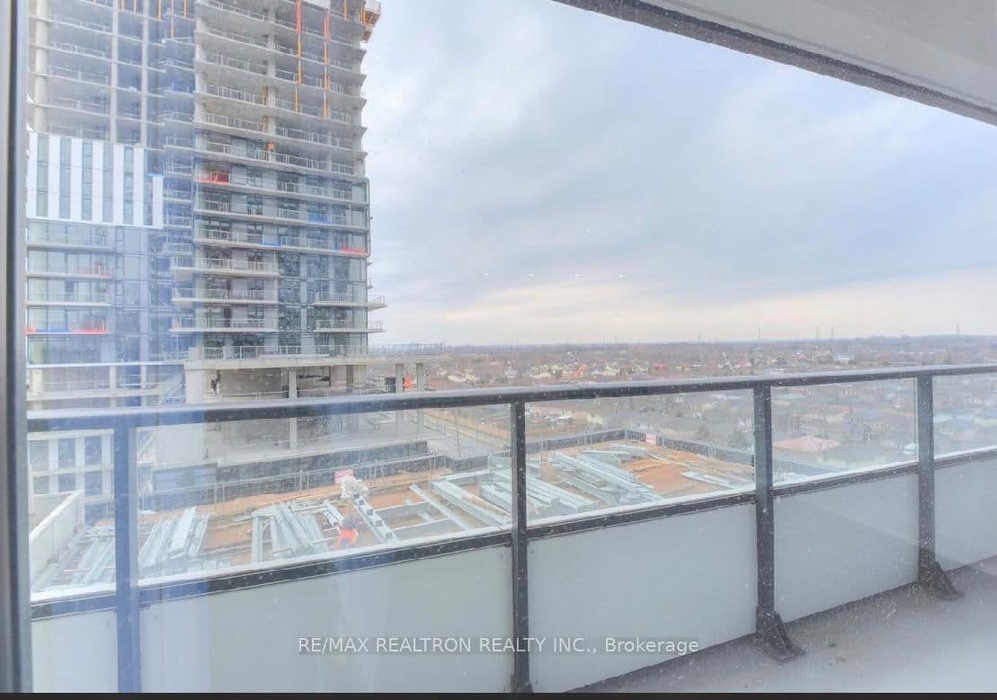 448 Burnhamthorpe Road W, Unit 811 thumbnail 10