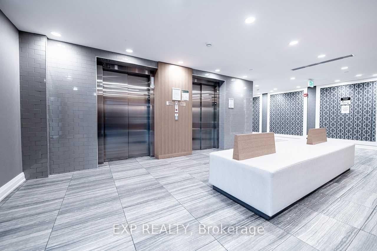 128 Grovewood Common Street, Unit 422 thumbnail 2