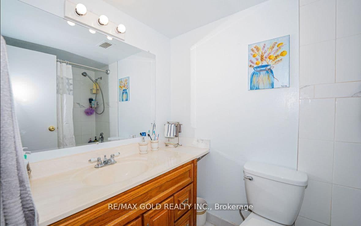 330 Dixon Road, Unit 2107 thumbnail 18