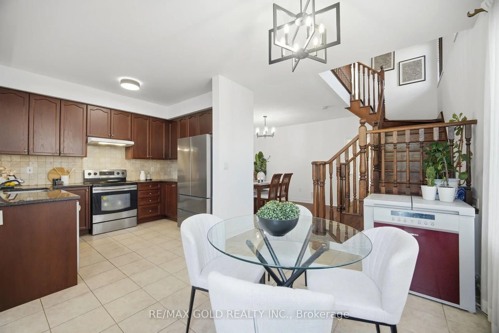 29 Aspenview Avenue thumbnail 11