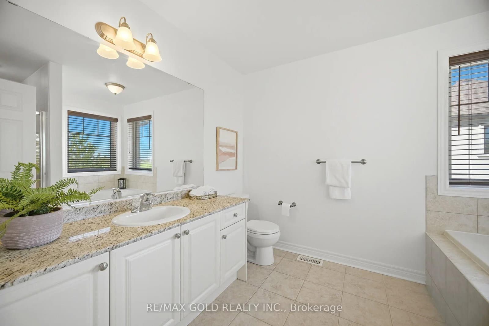 29 Aspenview Avenue thumbnail 25