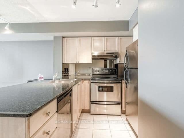 1 Elm Drive, Unit 1801 thumbnail 9
