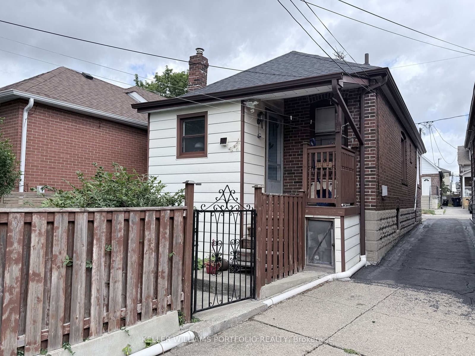 97 Livingstone Avenue thumbnail 18