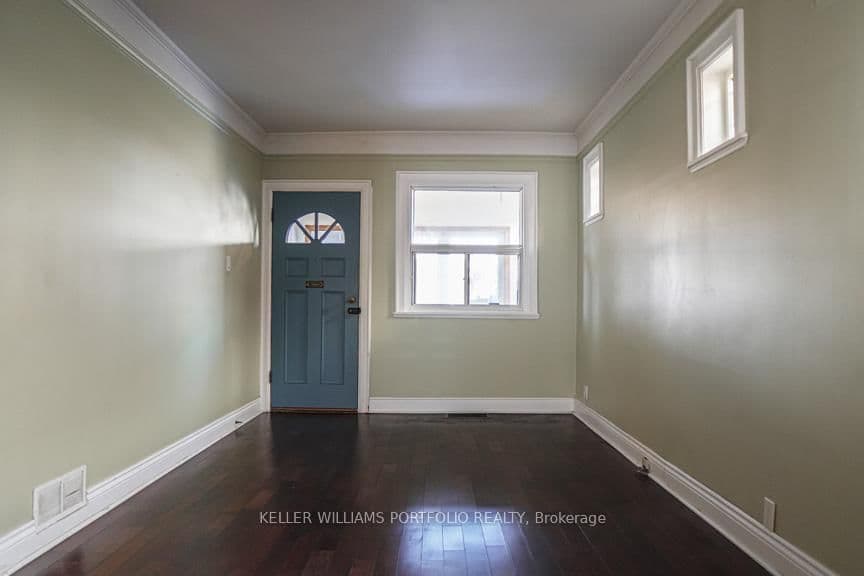97 Livingstone Avenue thumbnail 5