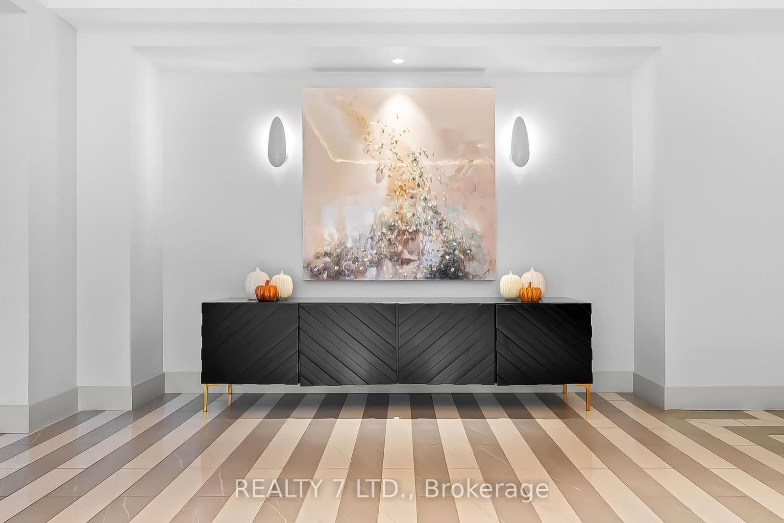 26 Gibbs Road, Unit 1033 thumbnail 8