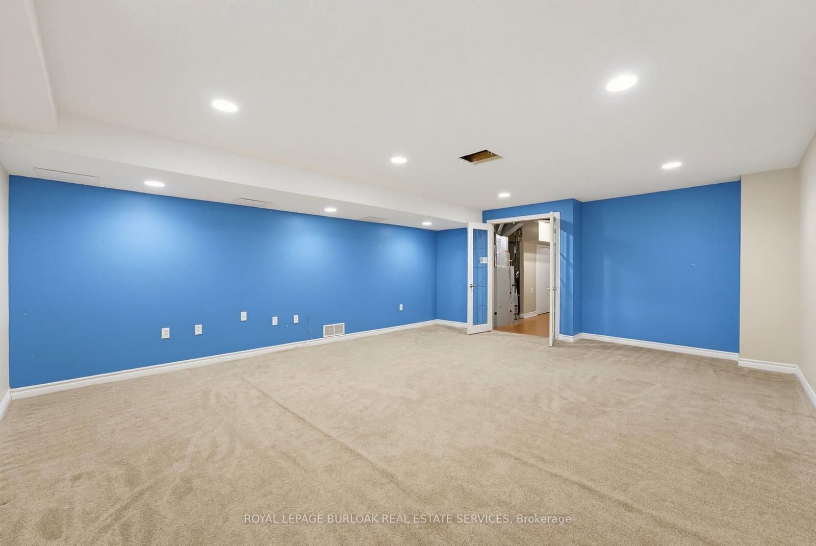 4425 Peter Drive thumbnail 29