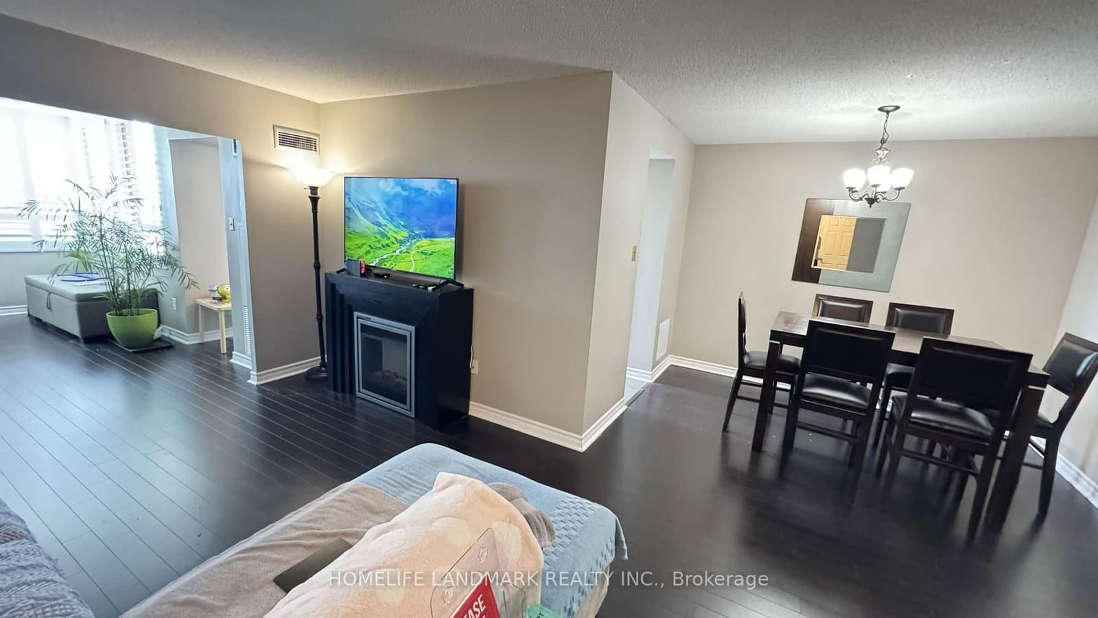 100 County Court Boulevard, Unit 707 thumbnail 17