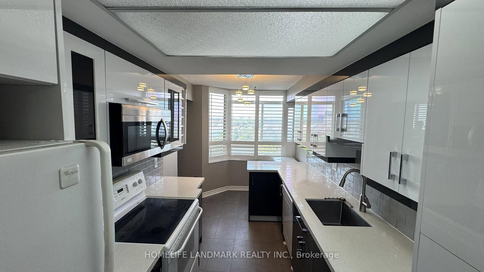 100 County Court Boulevard, Unit 707 thumbnail 22