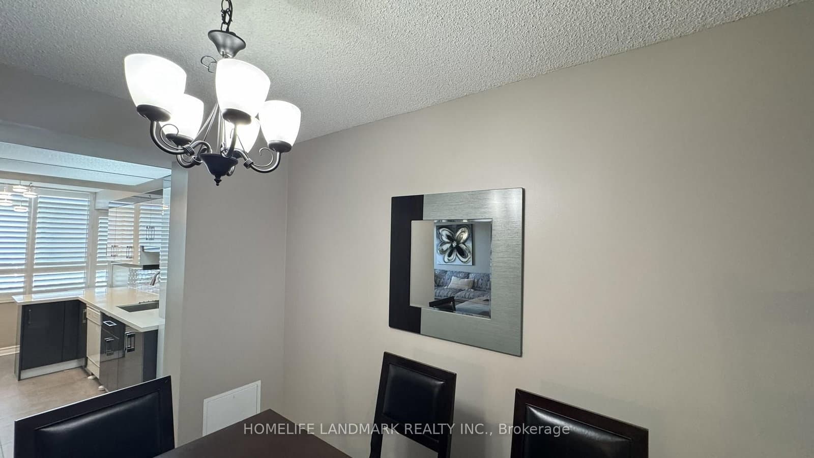 100 County Court Boulevard, Unit 707 thumbnail 25