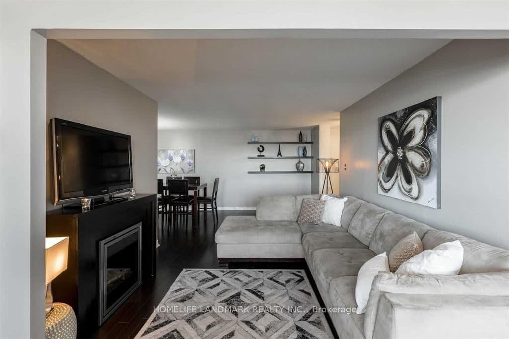 100 County Court Boulevard, Unit 707 thumbnail 9