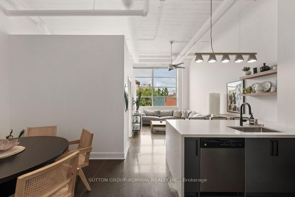 1001 Roselawn Avenue, Unit 124 thumbnail 16