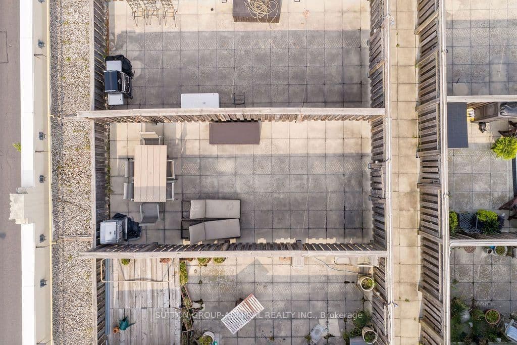 1001 Roselawn Avenue, Unit 124 thumbnail 26
