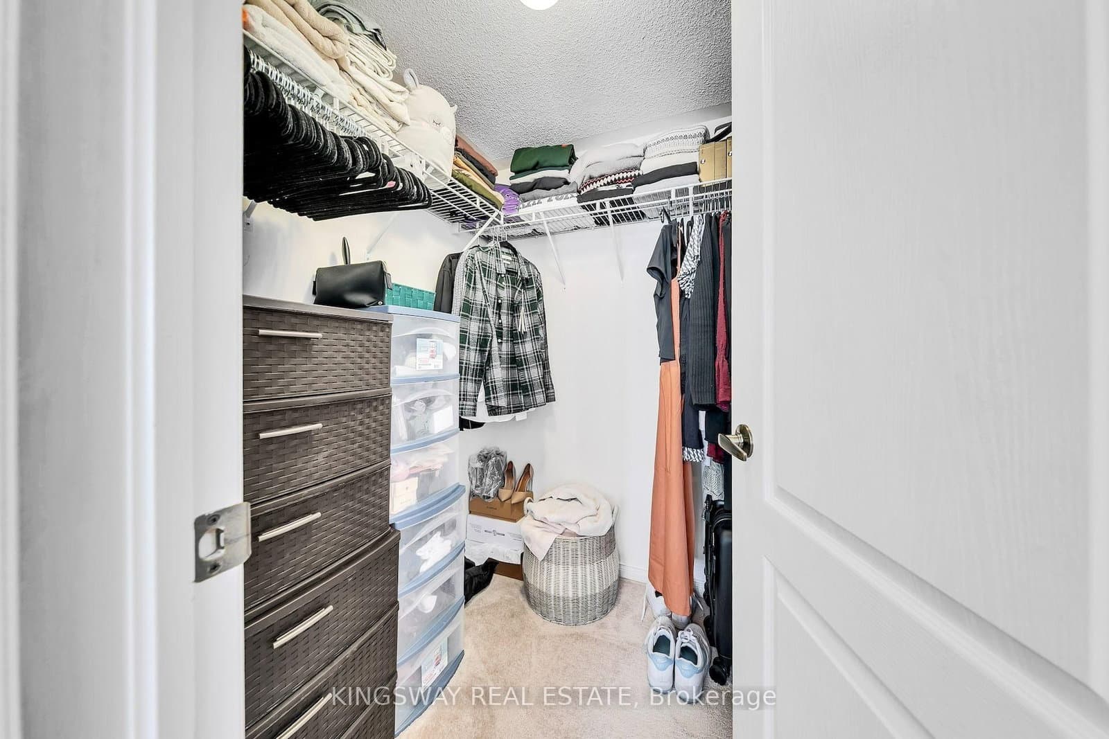 2557 Sixth Line W, Unit 6 thumbnail 19