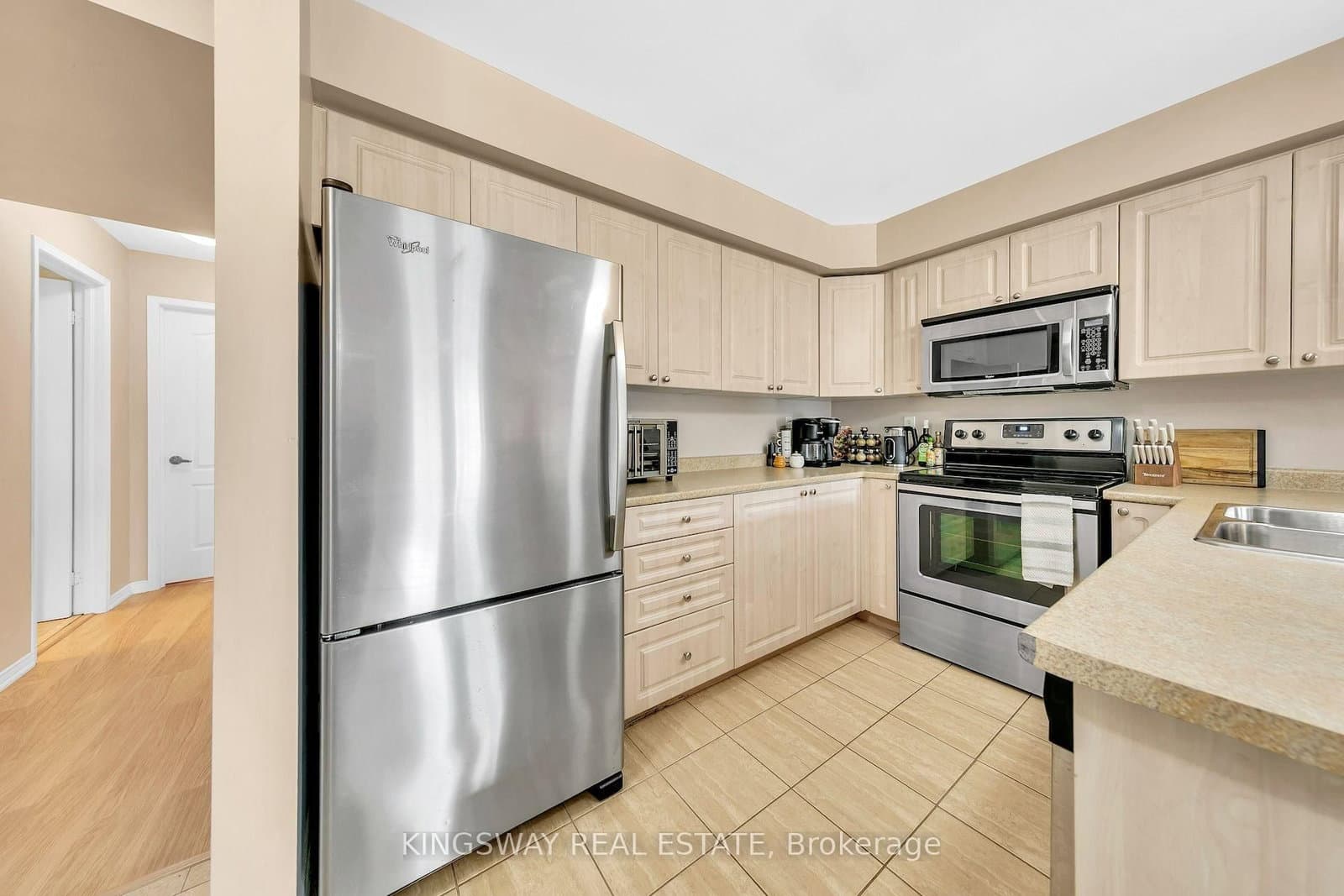 2557 Sixth Line W, Unit 6 thumbnail 6