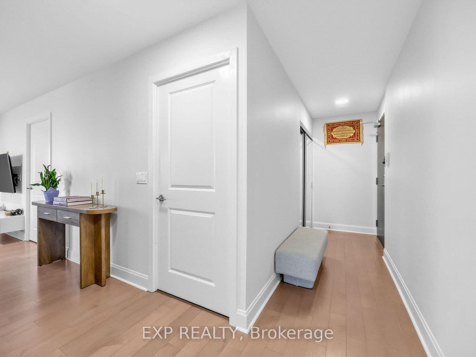 33 Shore Breeze Drive, Unit 1910 thumbnail 20
