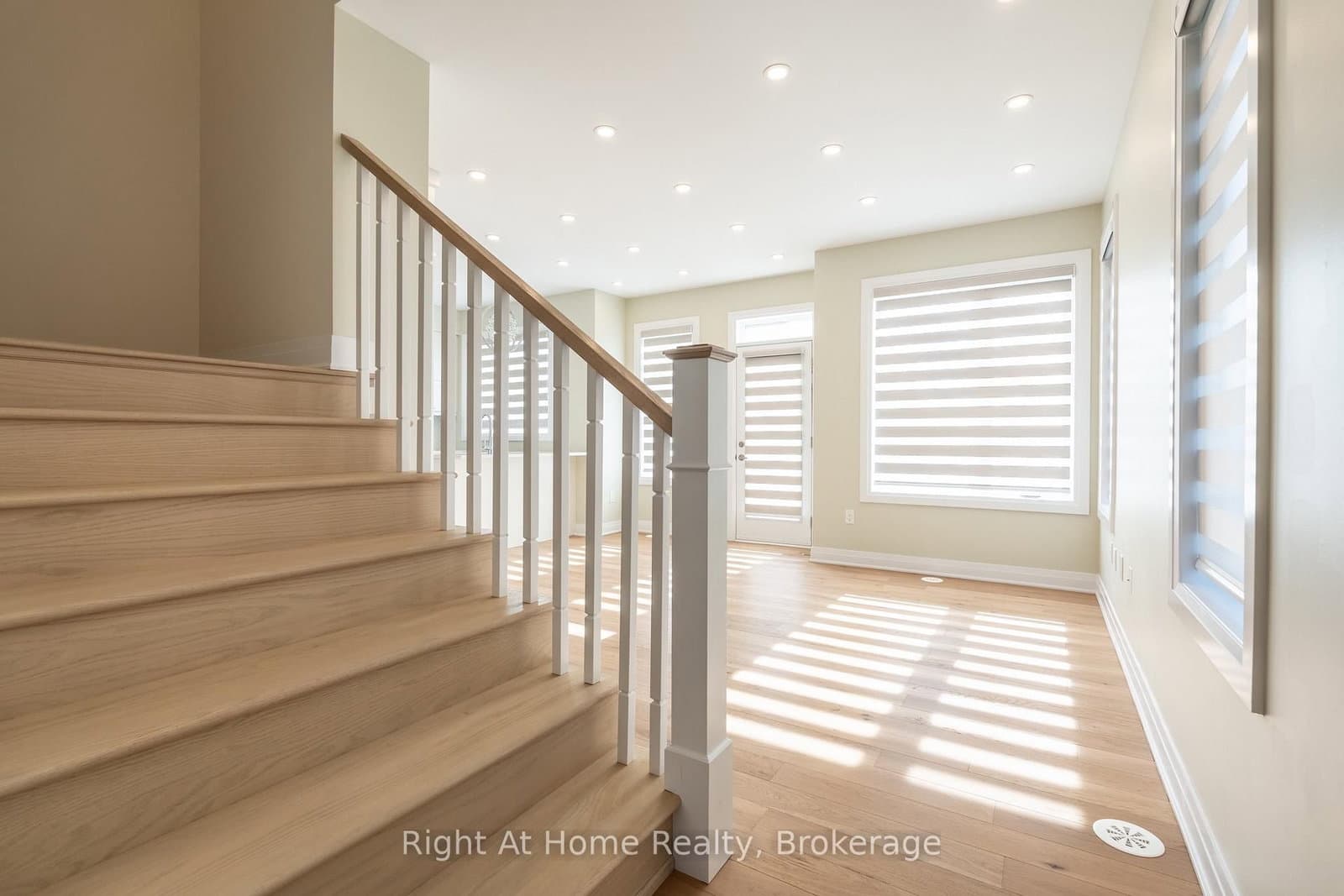 80 Settlers Road E thumbnail 10