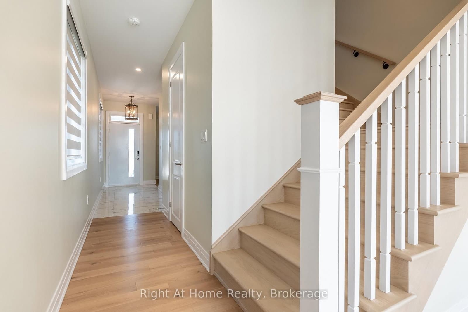 80 Settlers Road E thumbnail 9