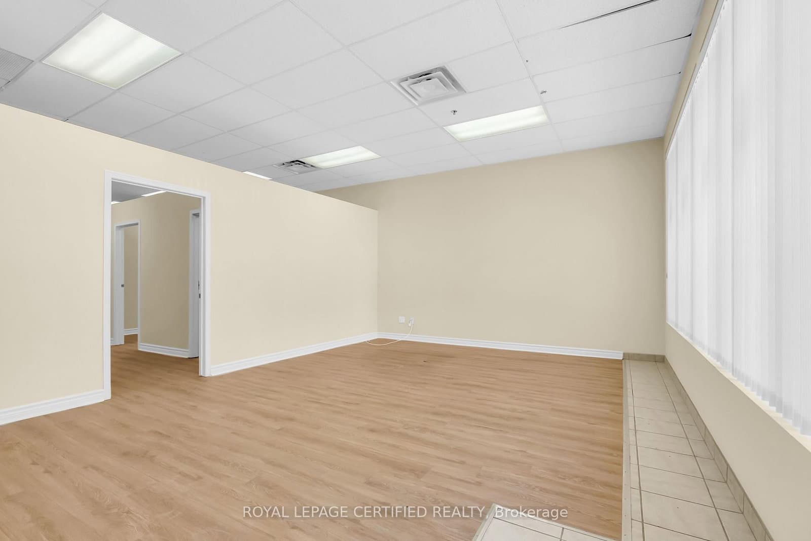 3024 Hurontario Street, Unit G16 thumbnail 8