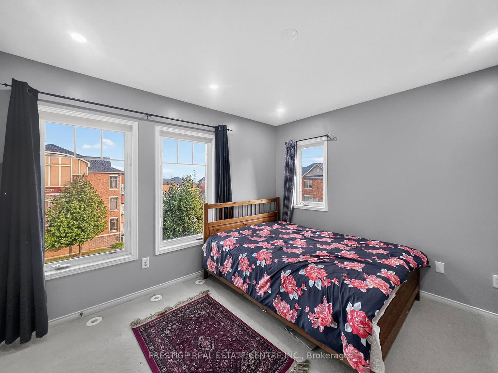 5050 Intrepid Drive, Unit 31 thumbnail 15