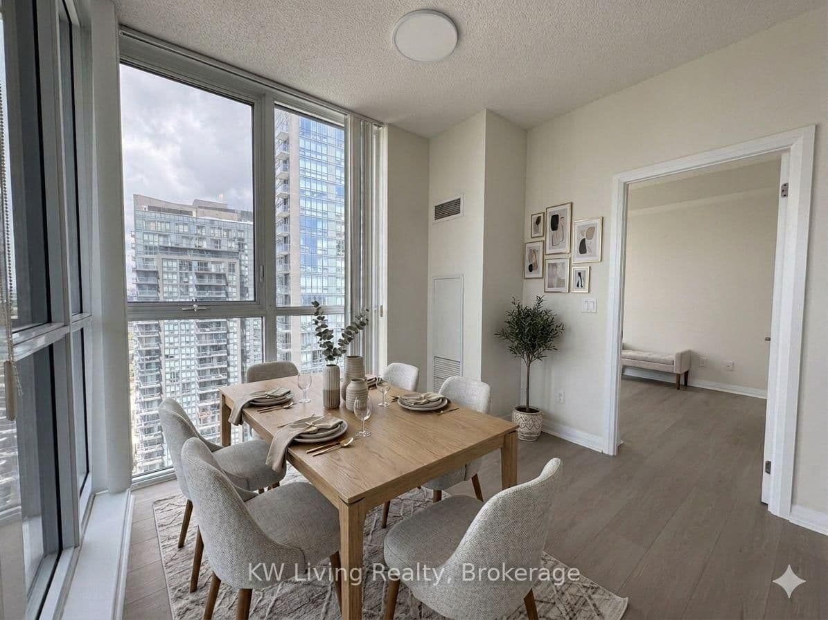 75 Eglinton Avenue W, Unit 1807 thumbnail 10