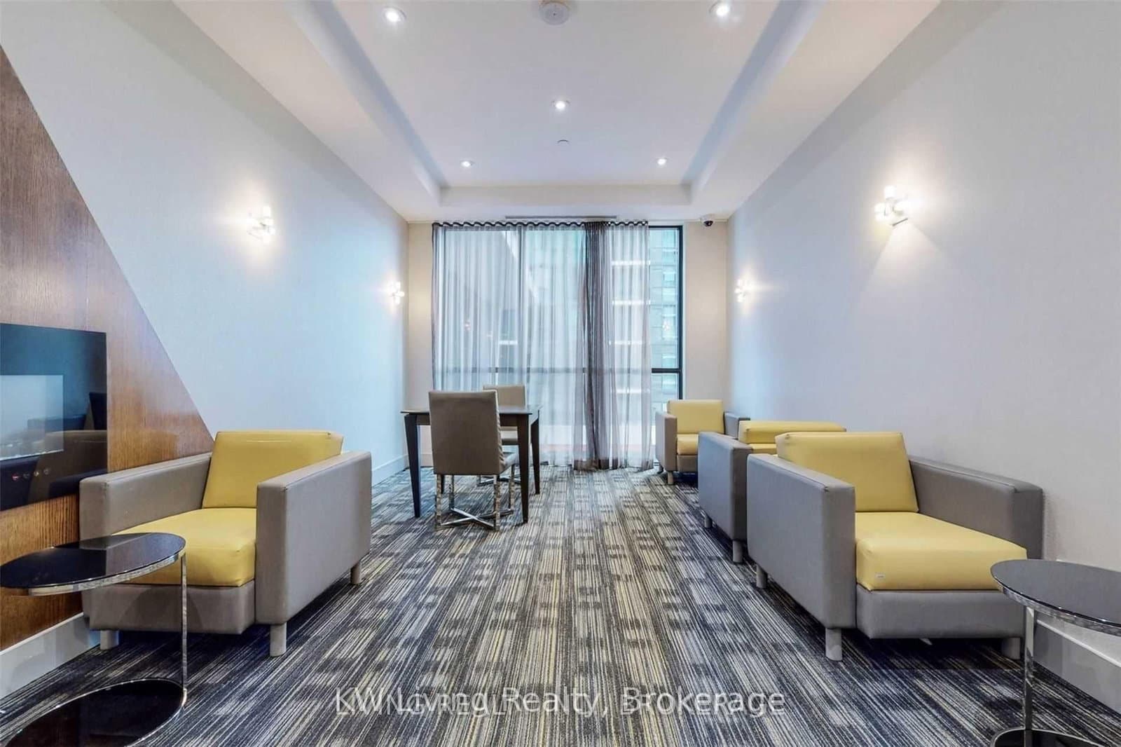 75 Eglinton Avenue W, Unit 1807 thumbnail 26