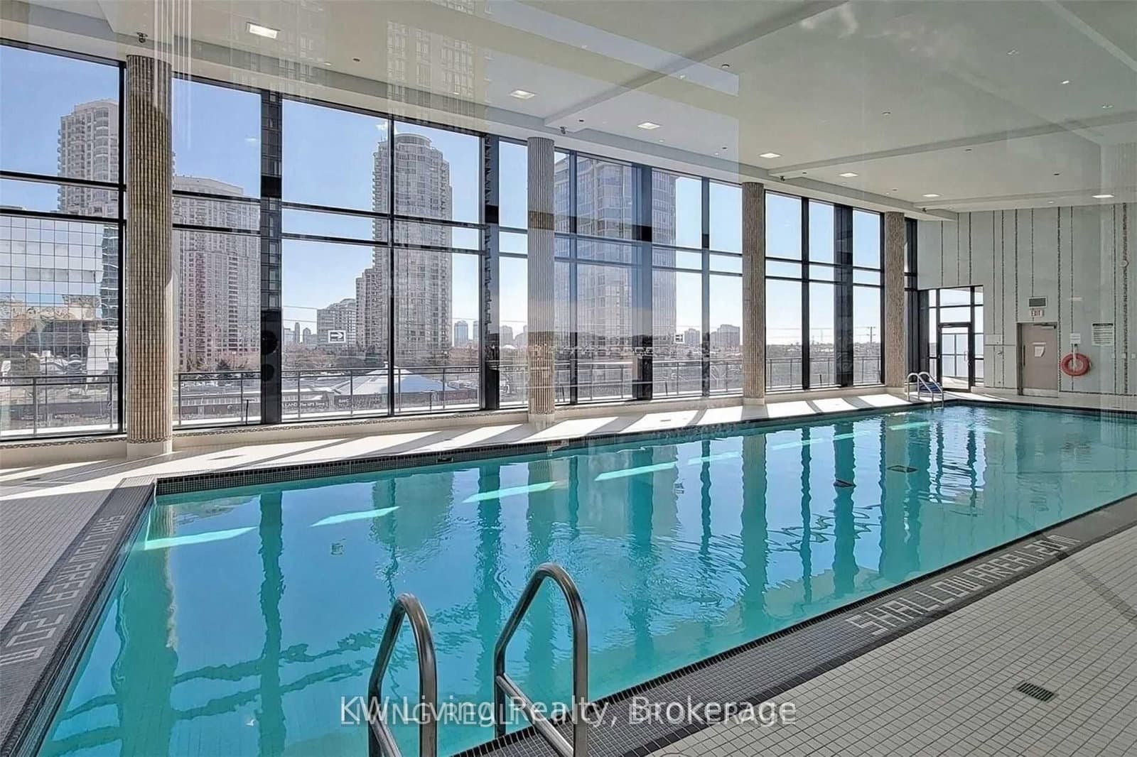 75 Eglinton Avenue W, Unit 1807 thumbnail 28