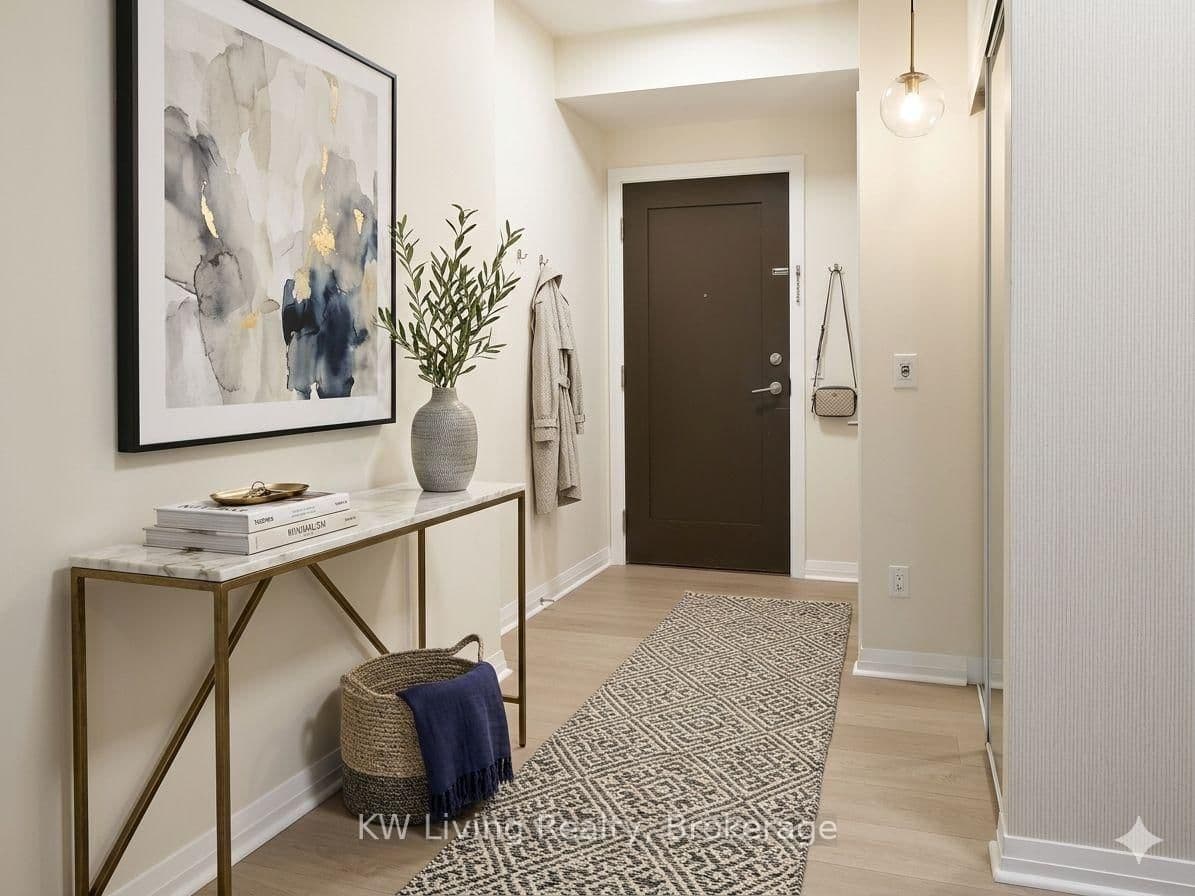 75 Eglinton Avenue W, Unit 1807 thumbnail 8