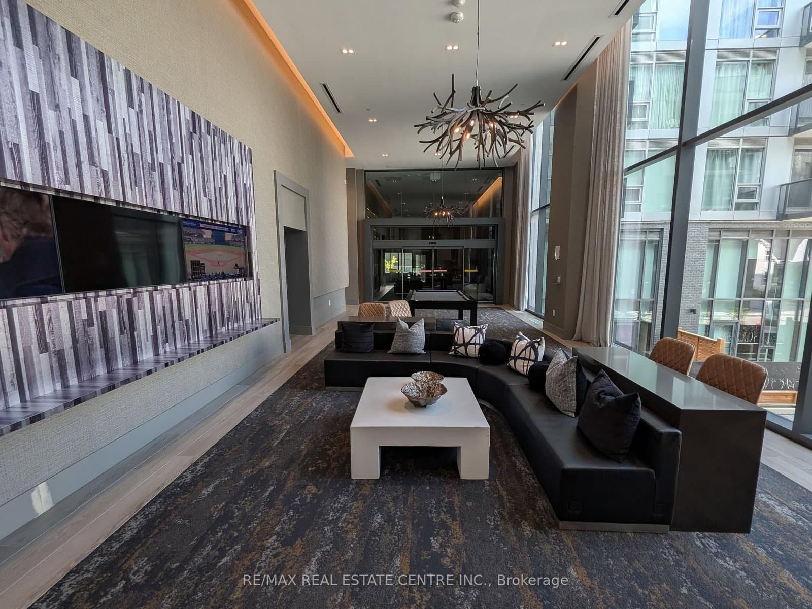 2450 Old Bronte Road, Unit 417 thumbnail 13