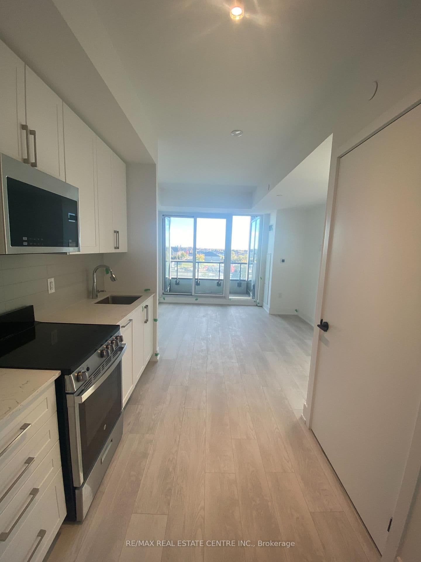 2450 Old Bronte Road, Unit 417 thumbnail 2