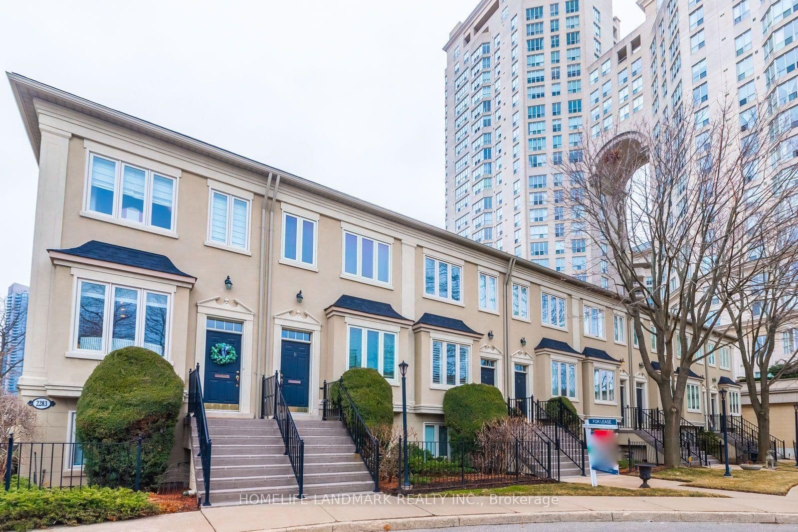 2283 Lake Shore Boulevard W, Unit B thumbnail 2