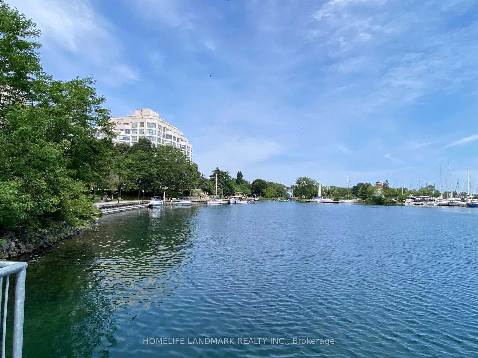 2283 Lake Shore Boulevard W, Unit B thumbnail 52