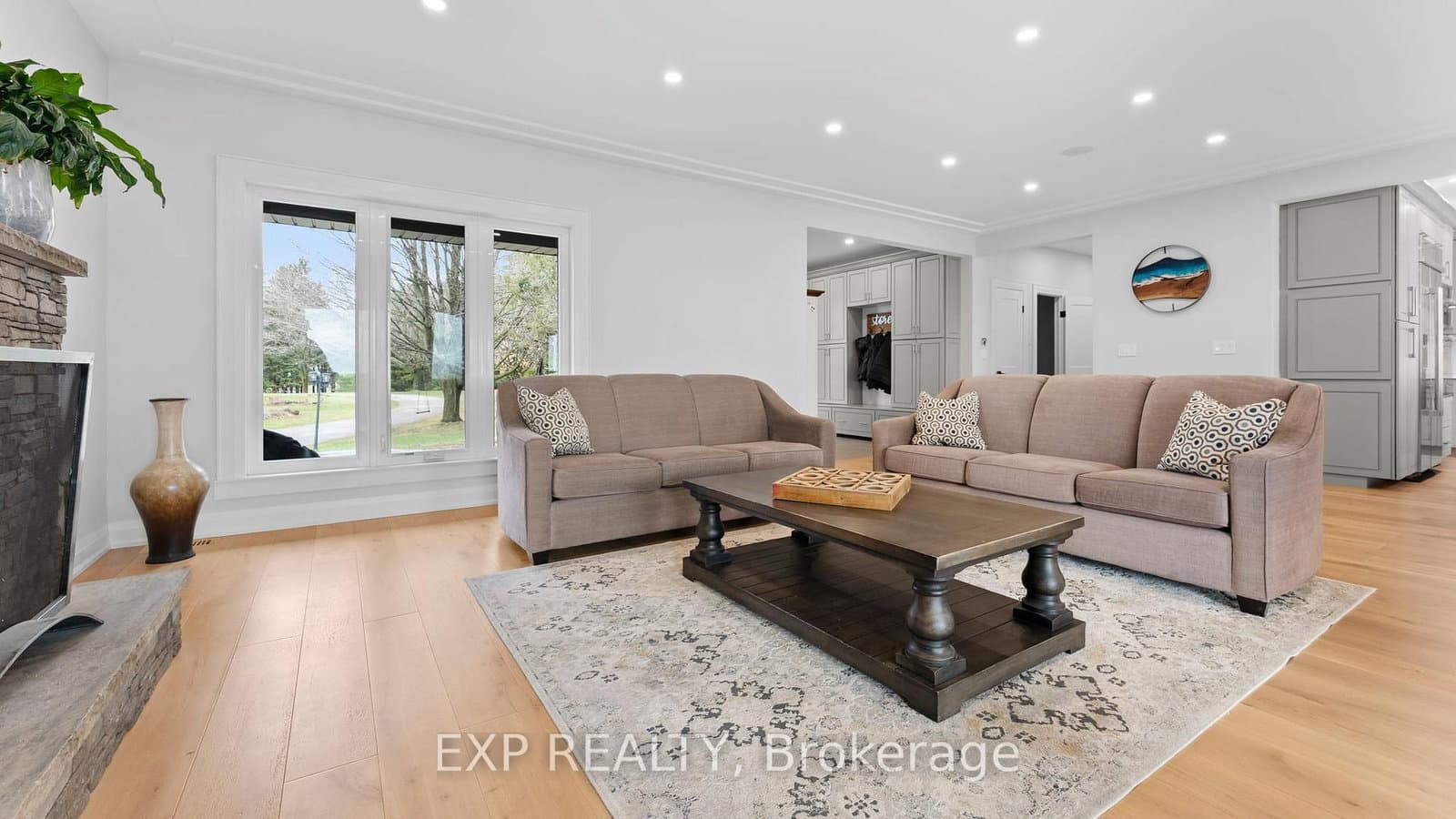 4175 Beech Grove thumbnail 17