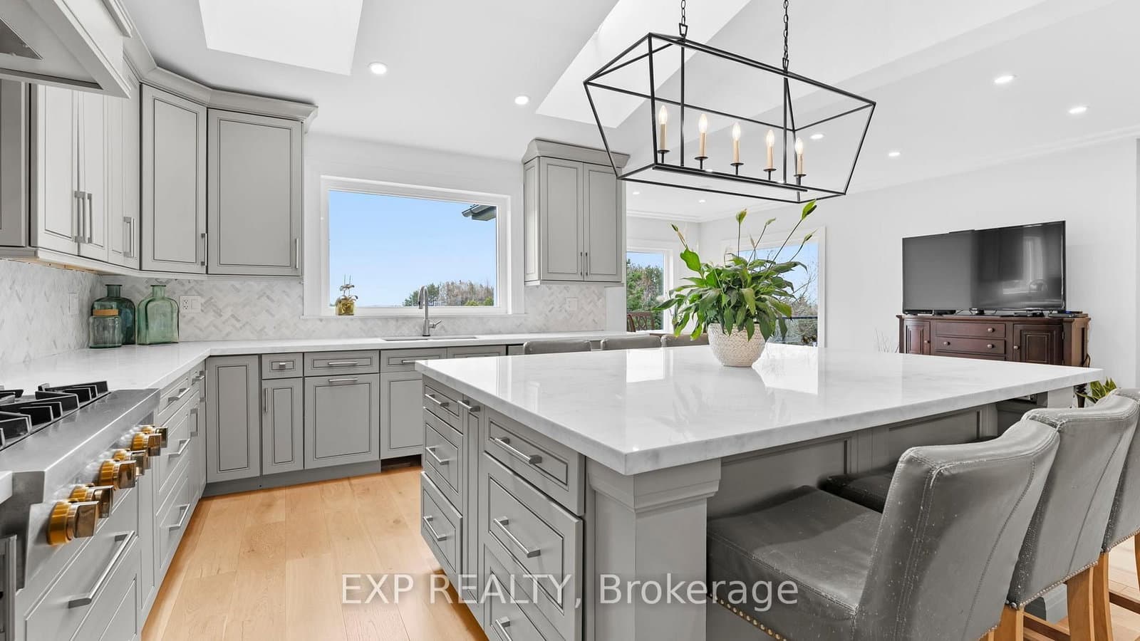 4175 Beech Grove thumbnail 9