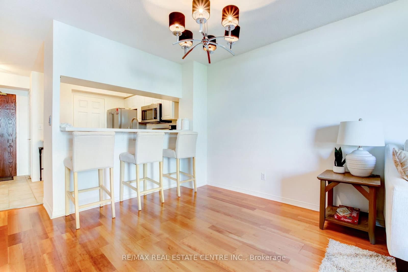 190 Manitoba Street, Unit 706 thumbnail 13
