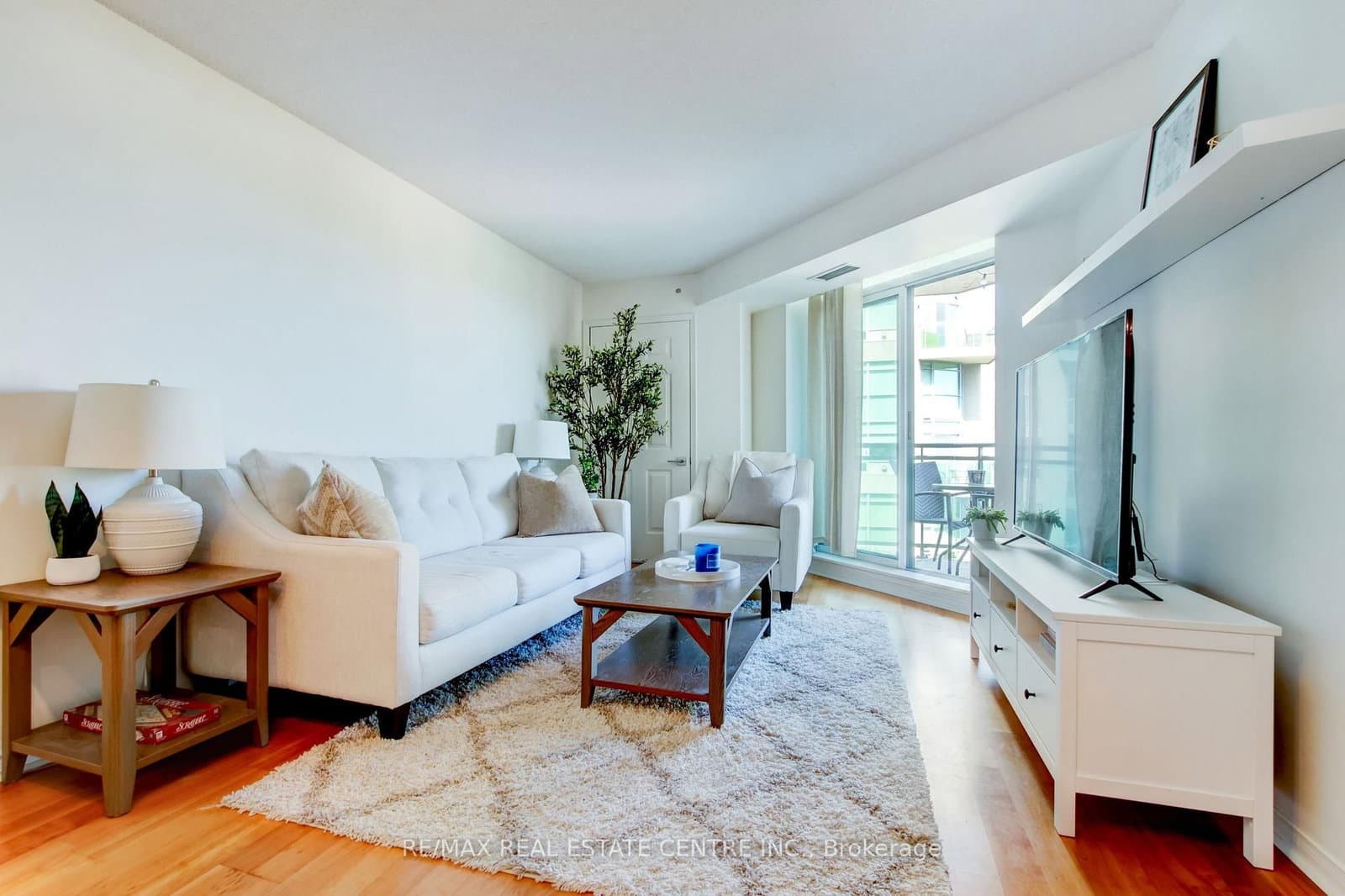190 Manitoba Street, Unit 706 thumbnail 17