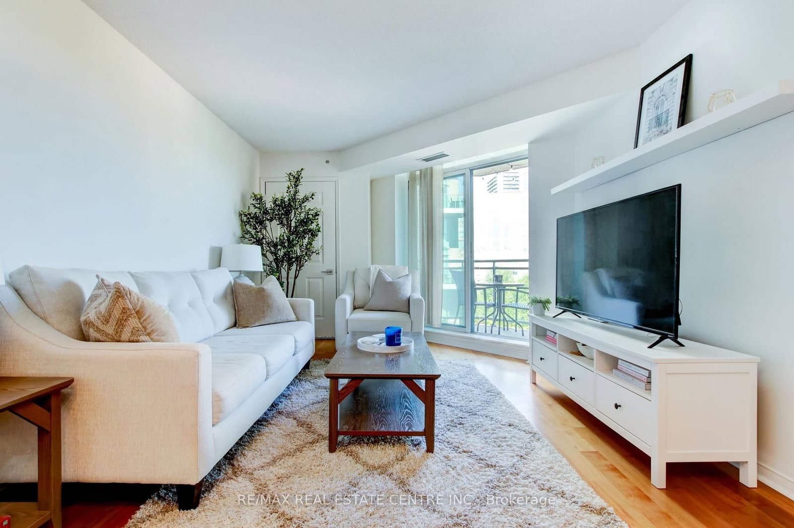 190 Manitoba Street, Unit 706 thumbnail 18